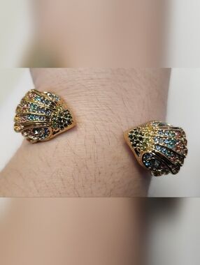 NWT Kurt Geiger Gold-Tone Rainbow Crystal Eagle Hinged Bangle
